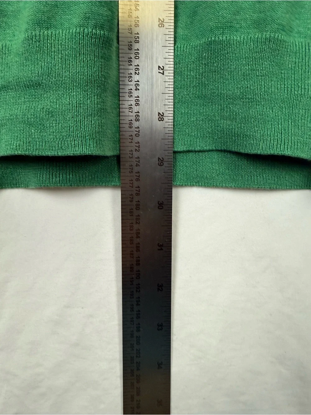 Brooks Brothers Green V-Neck Cashmere-Blend Sweater - Picture 6 of 9